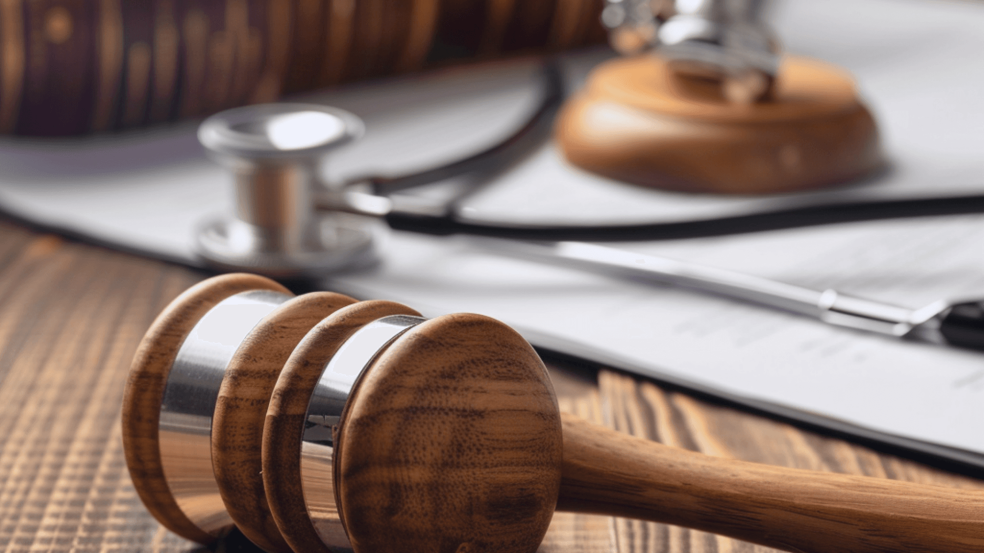 From Injury to Recovery: A Comprehensive Guide to Managing Personal Injury Claims